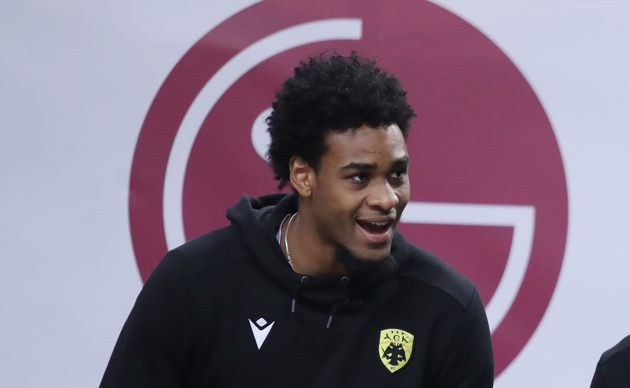 Η ΑΕΚ πιστεύει στον Μπράουν και περιμένει την επάνοδό του