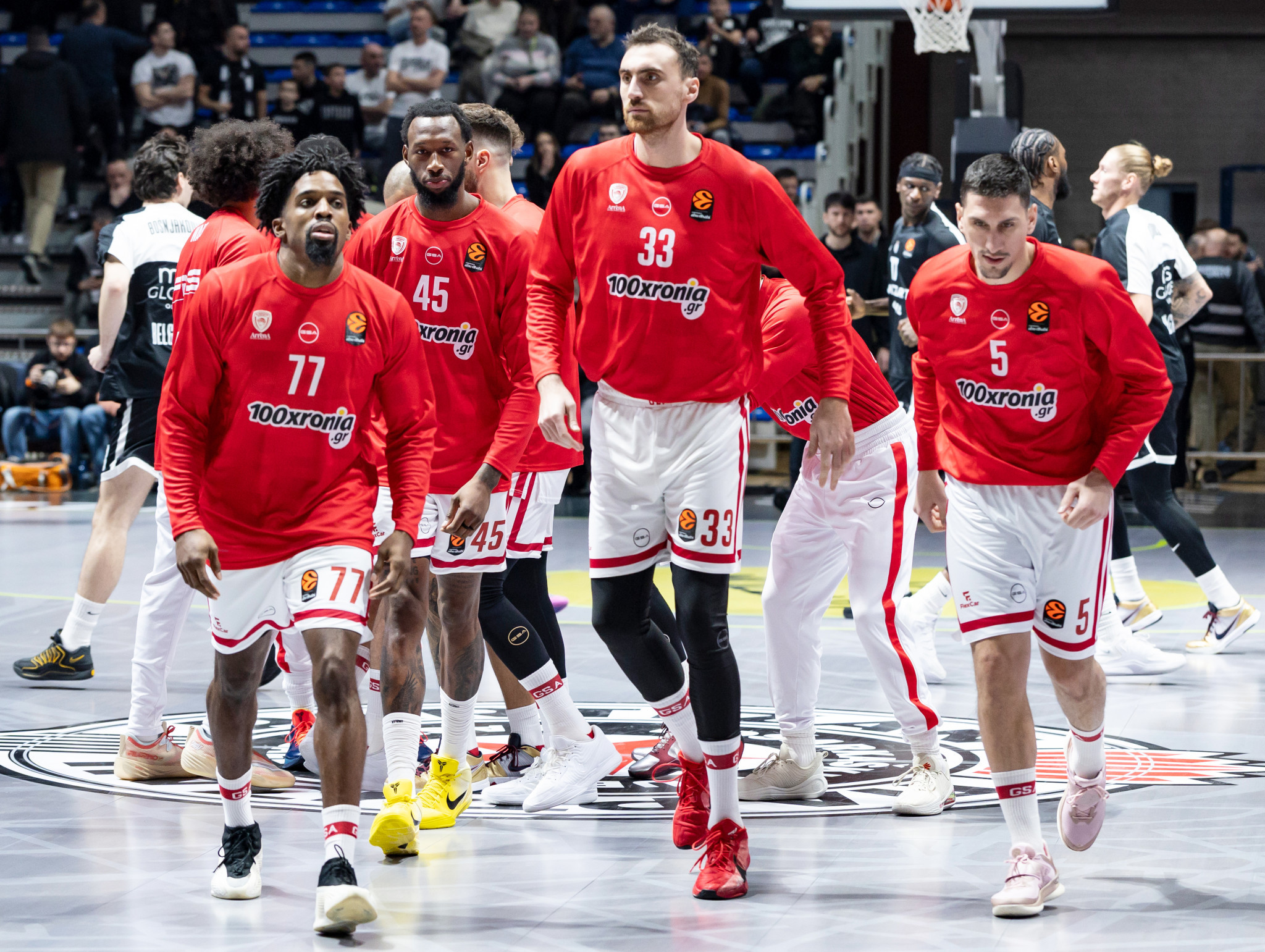 Η παρακάμερα του «ερυθρόλευκου»... περιπάτου στο Βελιγράδι (video)