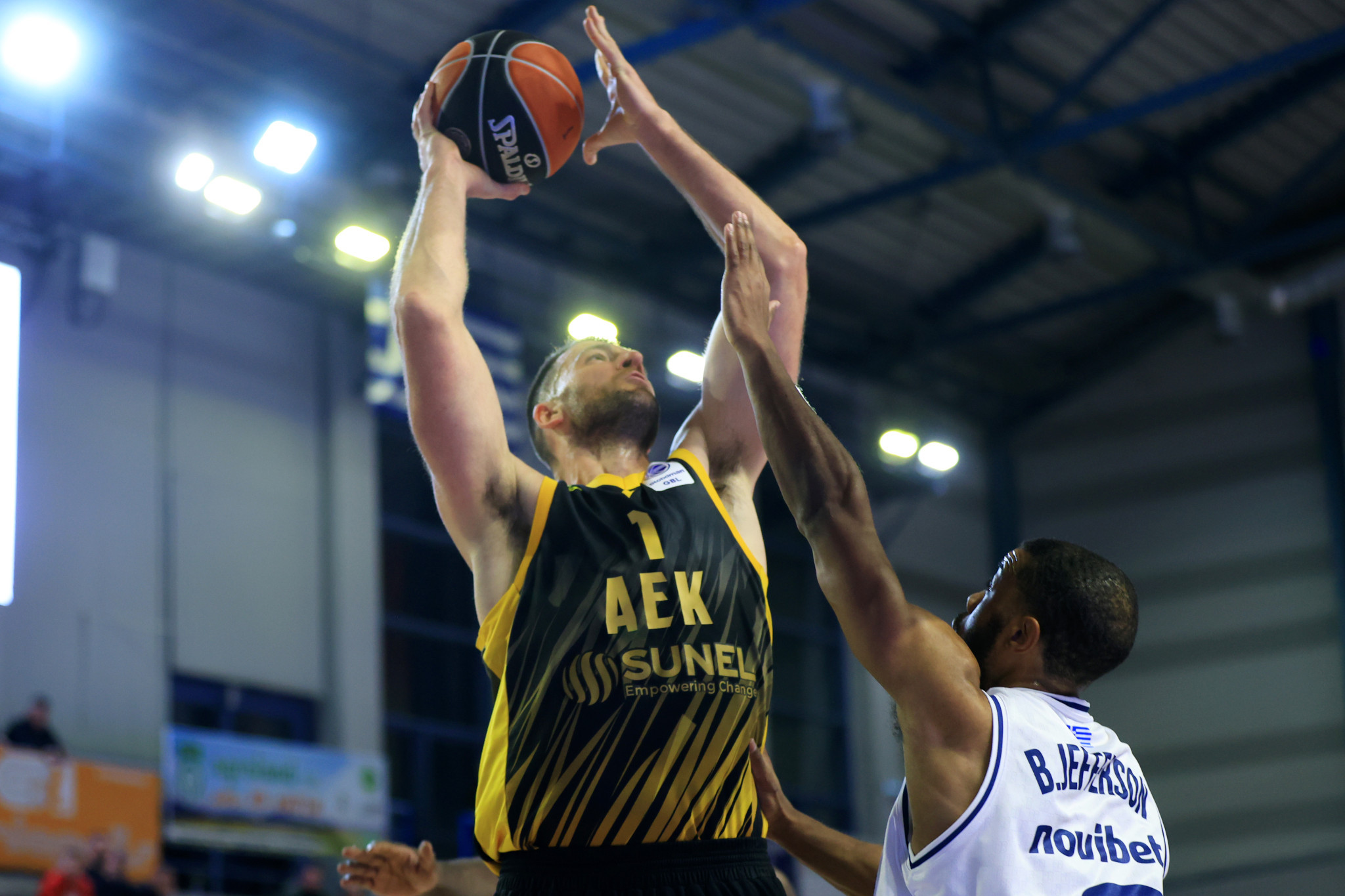 Ο Γάιος Σκορδίλης στο Athletiko: «Η ΑΕΚ είναι καλά δουλεμένη, ο Φίζελ θα ταιριάξει»