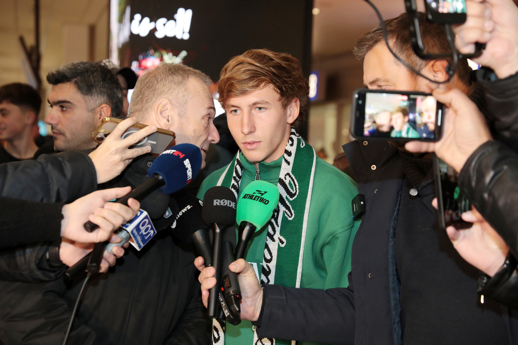 Οι πρώτες δηλώσεις του Αντίνο: Με ποιον μίλησε και η προσπάθεια της μεταγραφής του