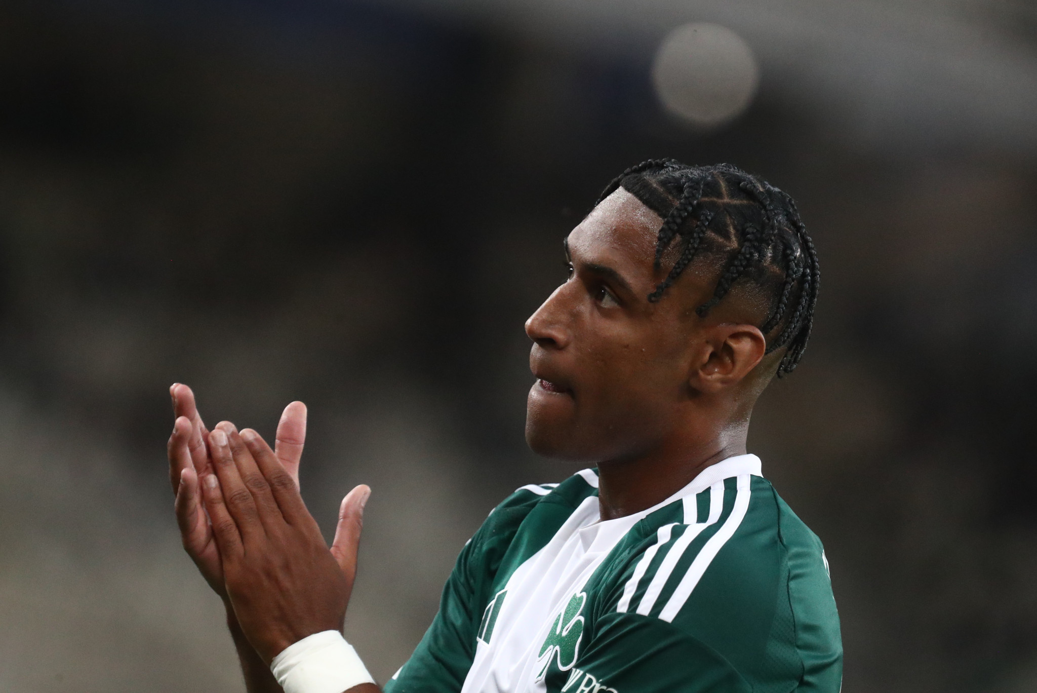 Η Γκρέμιο ανακοίνωσε τον Τετέ: «Επιστροφή στο σπίτι»