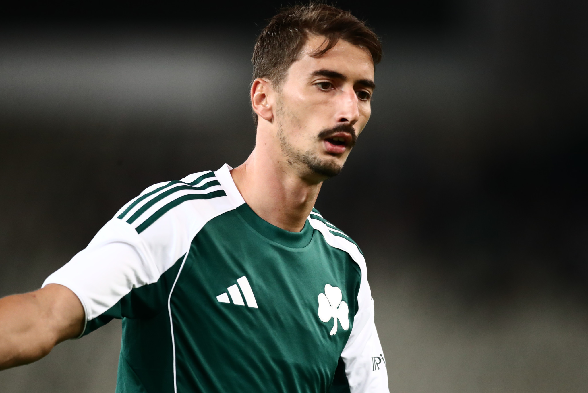 Ατομικό ξανά ο Τζούρισιτς - Δύσκολα προλαβαίνει ΑΕΚ