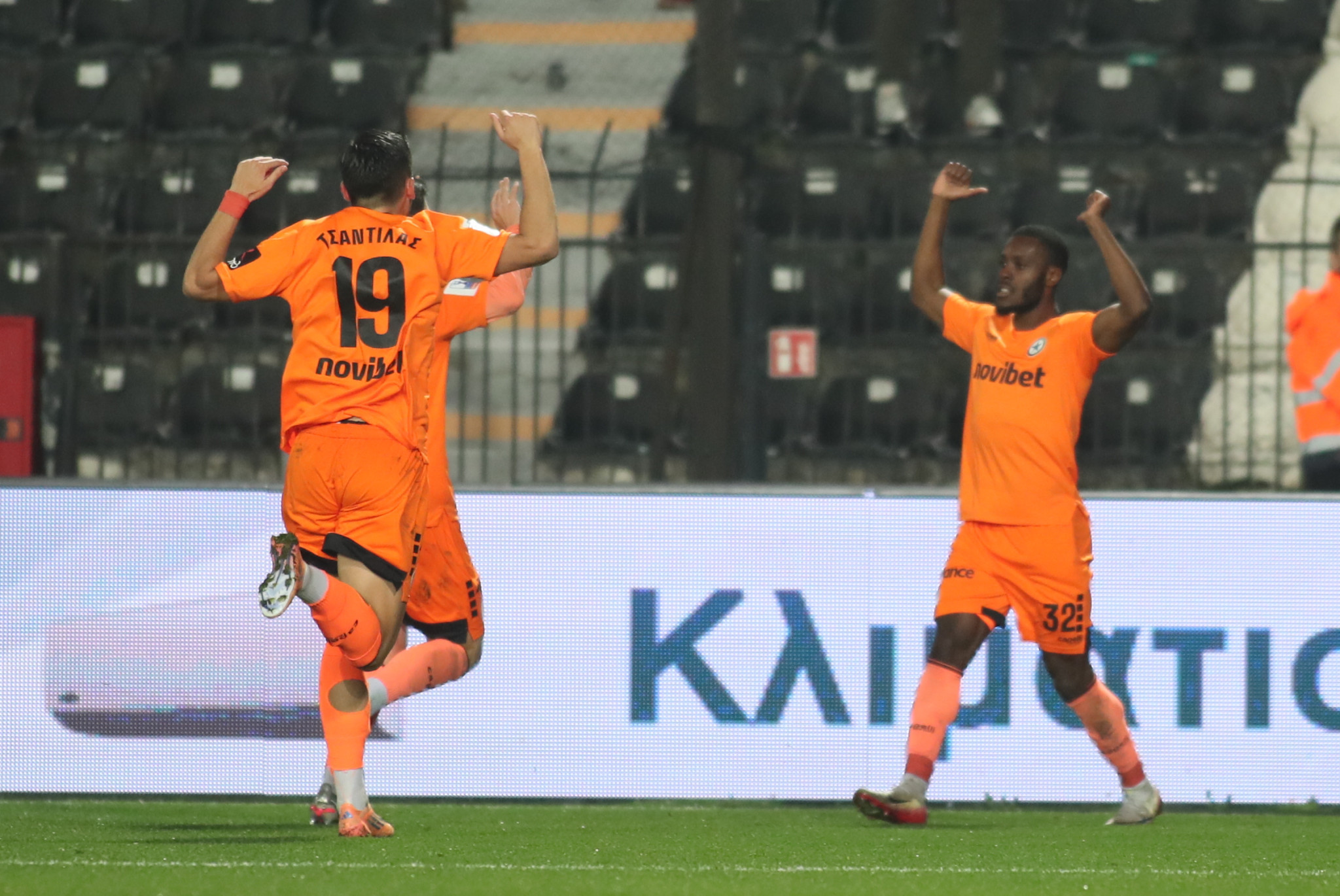 Τρομερό σουτ του Μπακού για το 0-1 του Ατρομήτου (video)