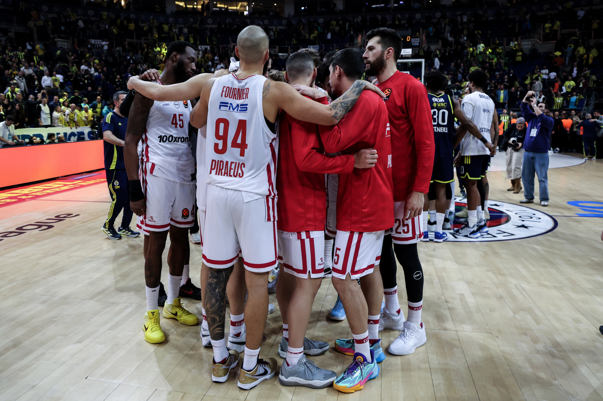 Ο Ολυμπιακός θέλει να μπει με το δεξί και με το δικό του μπάσκετ στο γήπεδό του το 2026