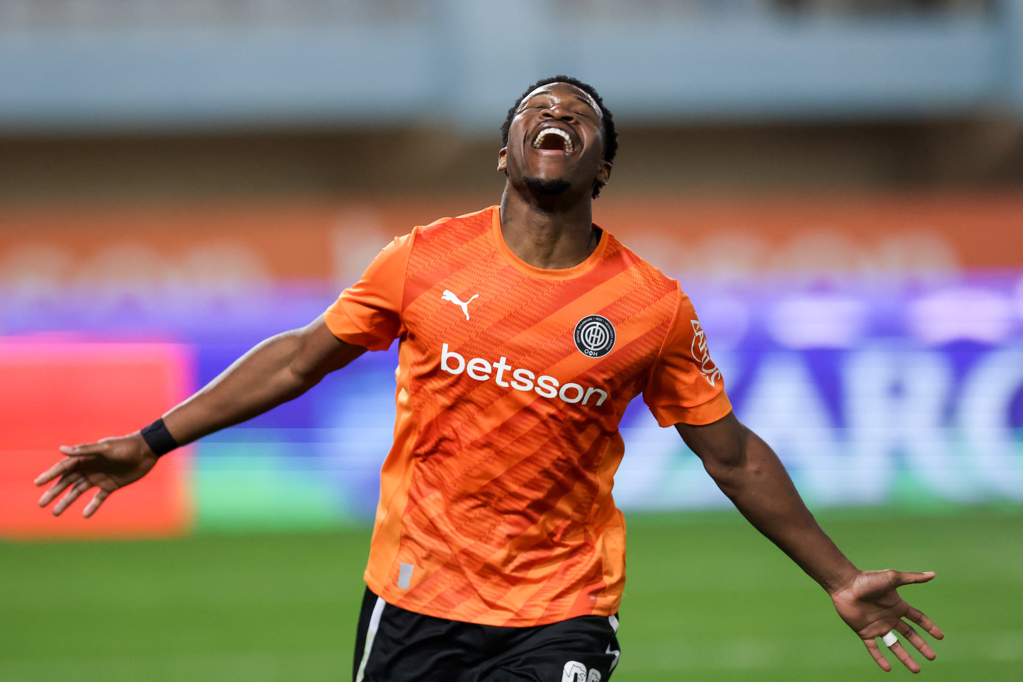 Το γκολ του Ισέκα που «κλείδωσε» τη νίκη για τον ΟΦΗ (video)