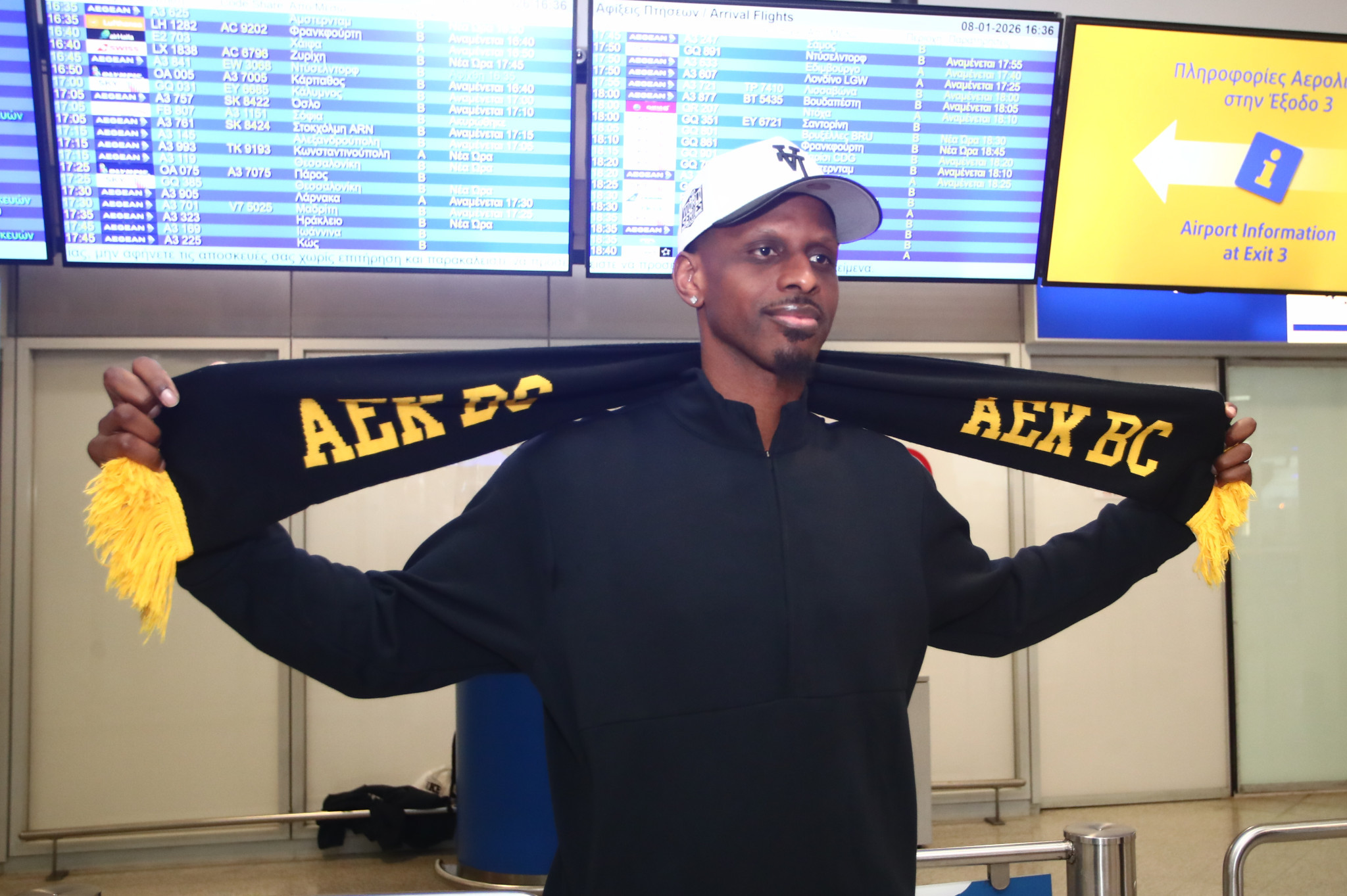 Ο Τζέιμς Νάναλι στο Athletiko: «Νιώθω πως πήρα τη σωστή επιλογή»