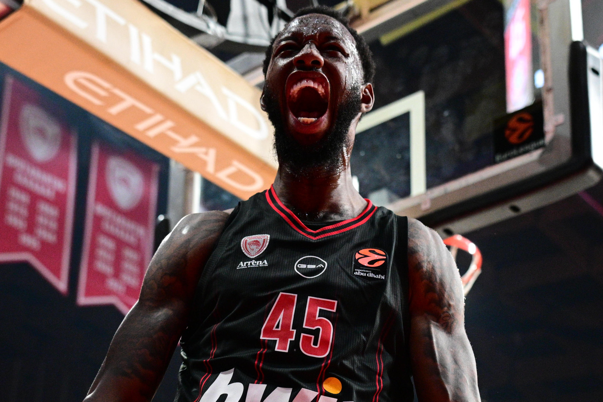 Ο Ντόντα Χολ στο Athletiko: «Τώρα είμαστε καλύτεροι, ο Τζόουνς είναι κυρίαρχος»