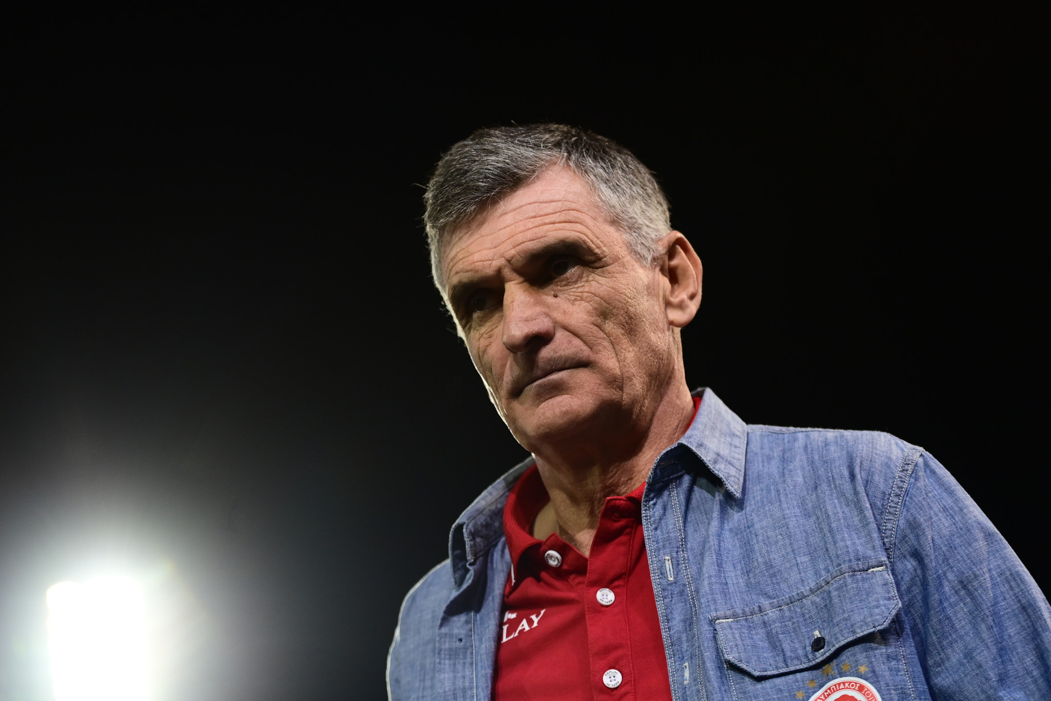 Conference League, νταμπλ και Super Cup - Ο Μεντιλίμπαρ γράφει ιστορία με 100 ματς στον πάγκο του Ολυμπιακό