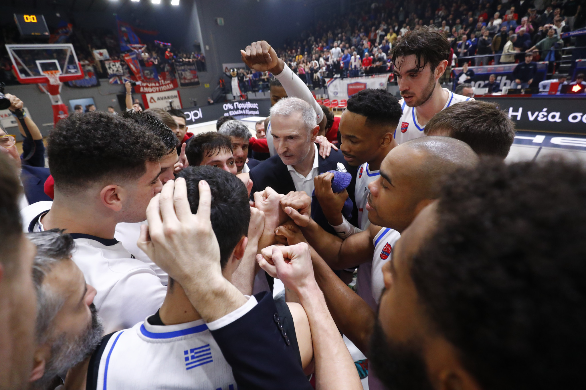 ΚΑΕ Πανιώνιος: «Απόψε παίζαμε στο κλειστό της Αρτάκης, ευχαριστούμε!»