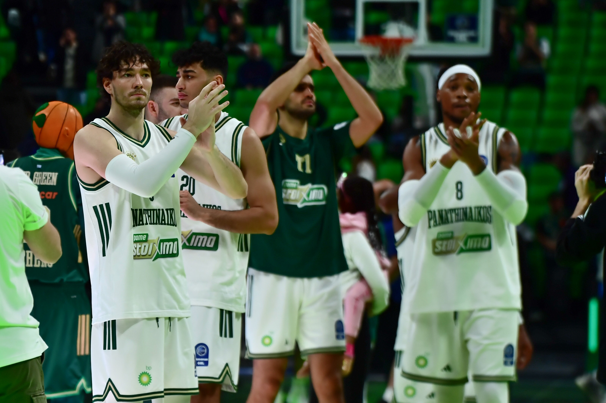 Ο Παναθηναϊκός πανηγύρισε κόντρα στο Περιστέρι την 1.500η νίκη του στο ελληνικό πρωτάθλημα μπάσκετ