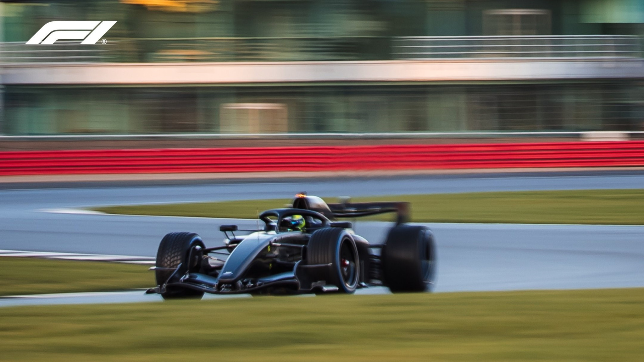 Η «πρώτη» της Cadillac με το μονοθέσιο στην πίστα του Σίλβερστοουν (video)