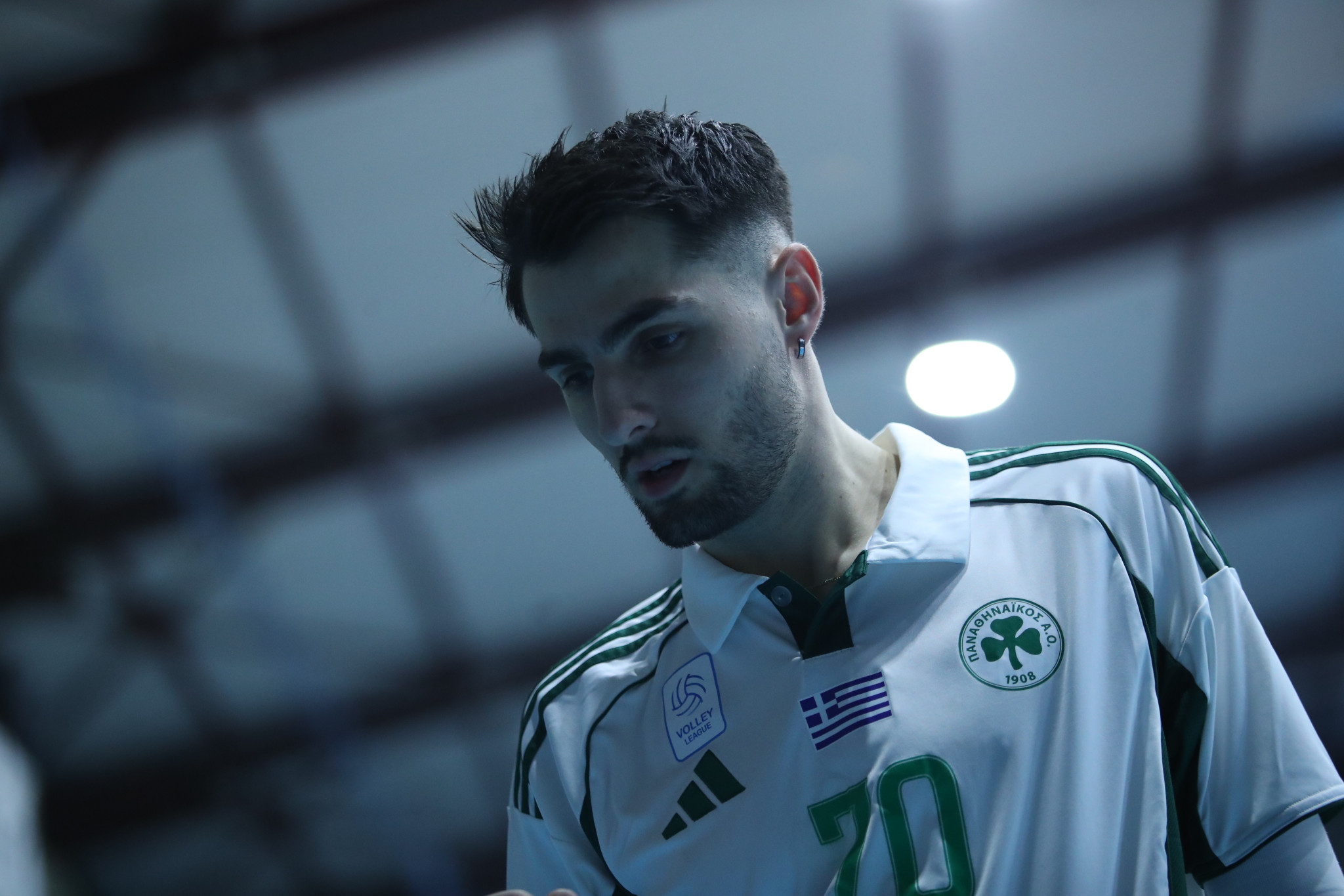 Χανδρινός: «Το κεφάλι κάτω, την Παρασκευή έχουμε μια ρεβάνς που πρέπει να δείξουμε ποιοι είμαστε» (video)