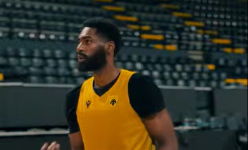 Πρώτη για Φίζελ στην ΑΕΚ, φορτσάρει για ντεμπούτο