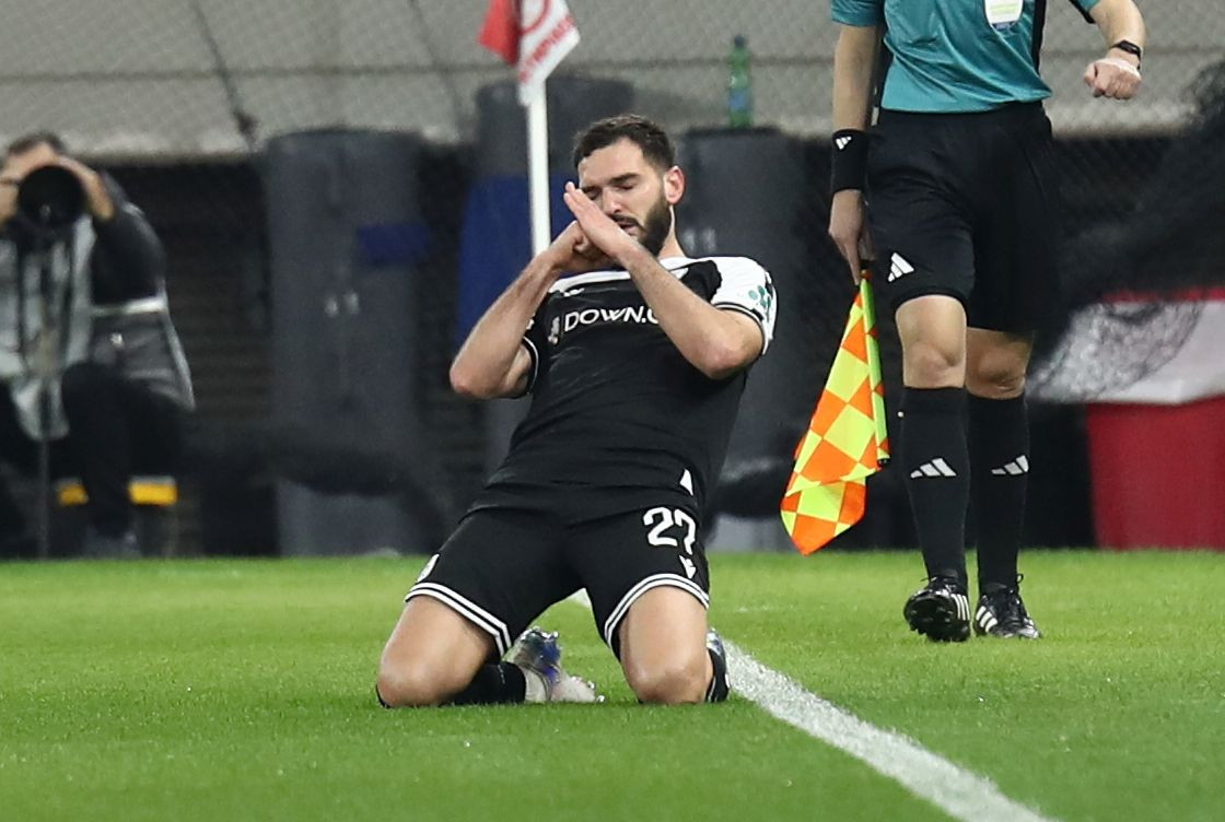 Οζντόεφ: «Σκοράρω συχνά, γιατί παίζω με τον Μεϊτέ και μυρίζομαι το γκολ»