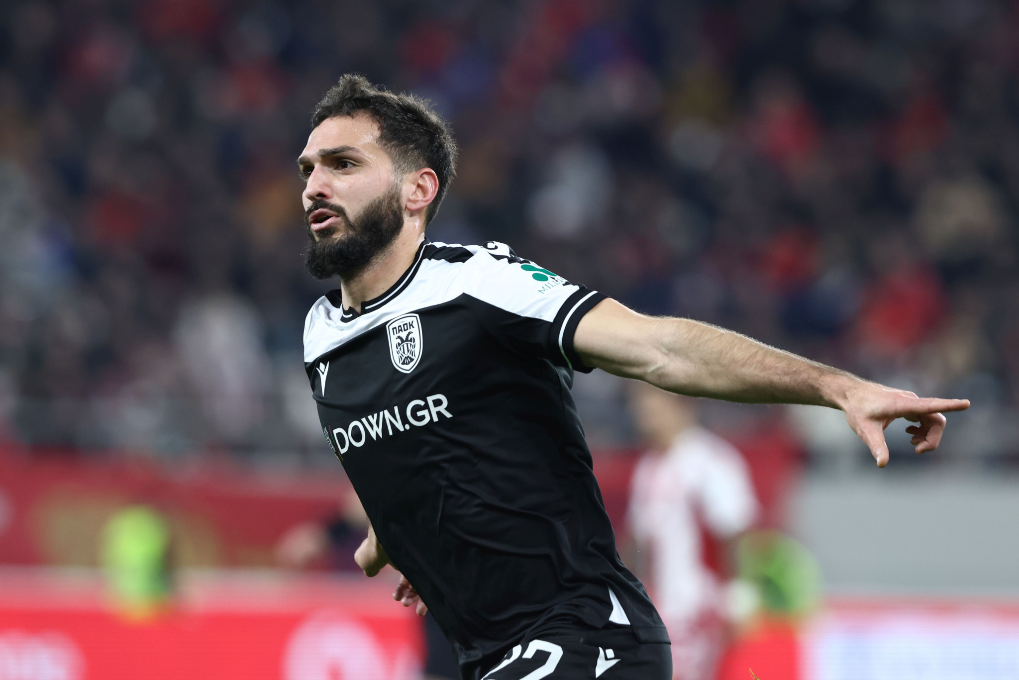 Με βολίδα του Οζντόεφ στο 15' ο ΠΑΟΚ κάνει το 0-2 στο «Γ. Καραϊσκάκης» (video)