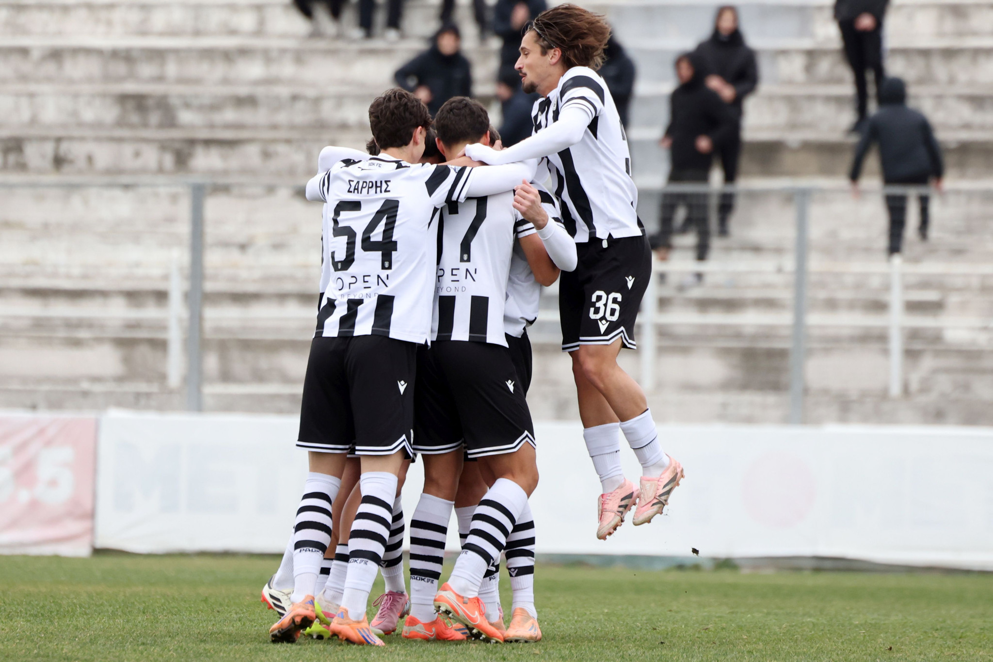 Ο ΠΑΟΚ Β πέρασε άνετα από την έδρα του Μακεδονικού και άνοιξε τη διαφορά από τη ζώνη υποβιβασμού