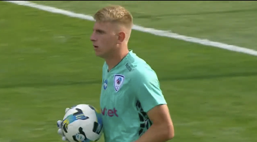 Κάνει δικό του τον Εβγκένι Κουτσερένκο για «αντί-Τσάβες» ο Παναιτωλικός