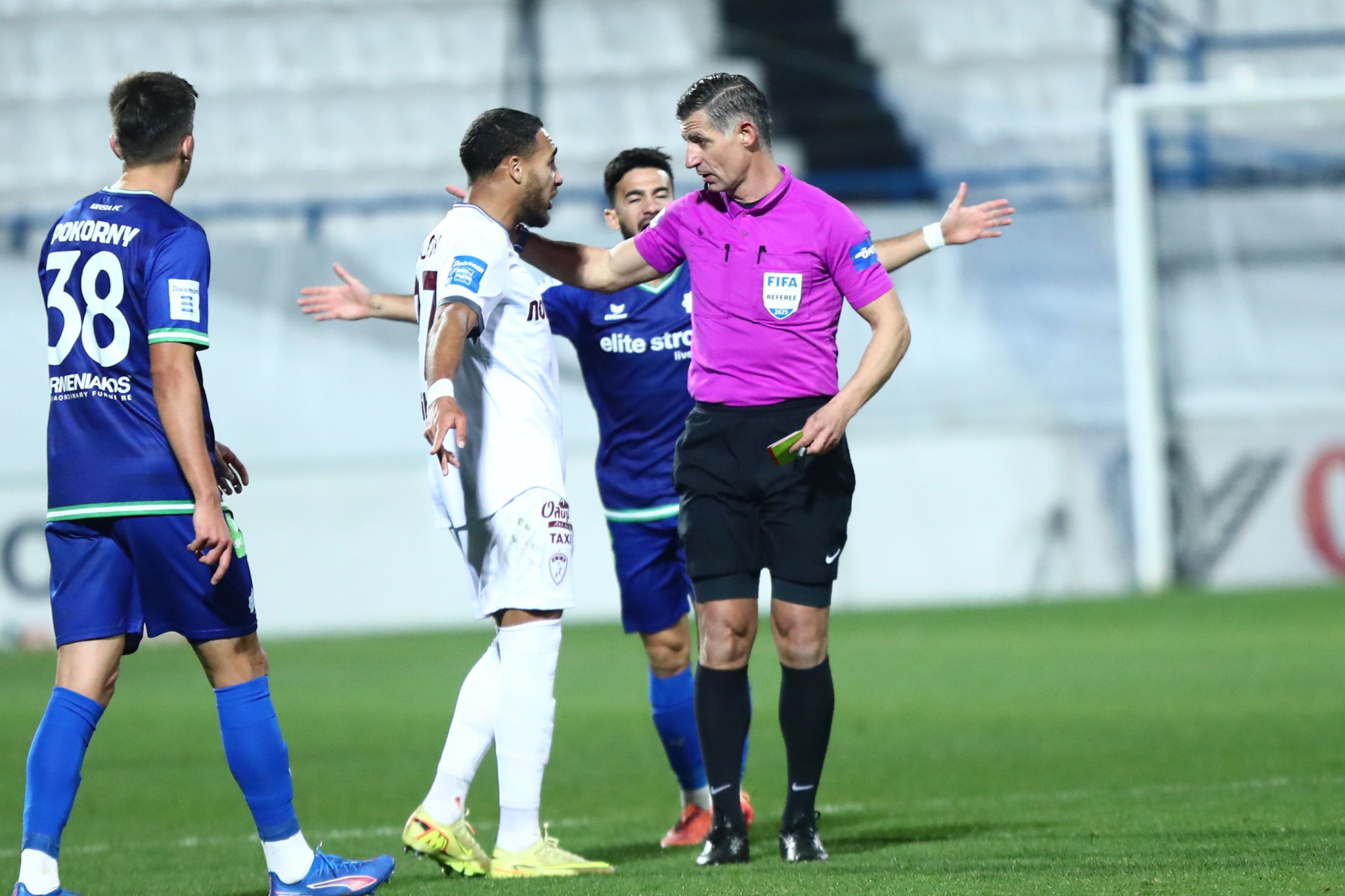 «Γνώριμος καταστροφέας της ΑΕΛ Novibet ο Σιδηρόπουλος»