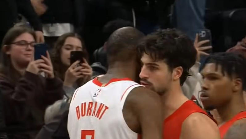 Ο Ντουράντ υποκλίθηκε στον Αβντίγια