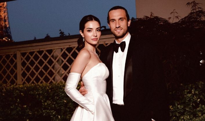 Μις Τουρκία και διάσημη ηθοποιός: Ποια είναι η σέξι σύζυγος του Γιαζίτσι (photo)