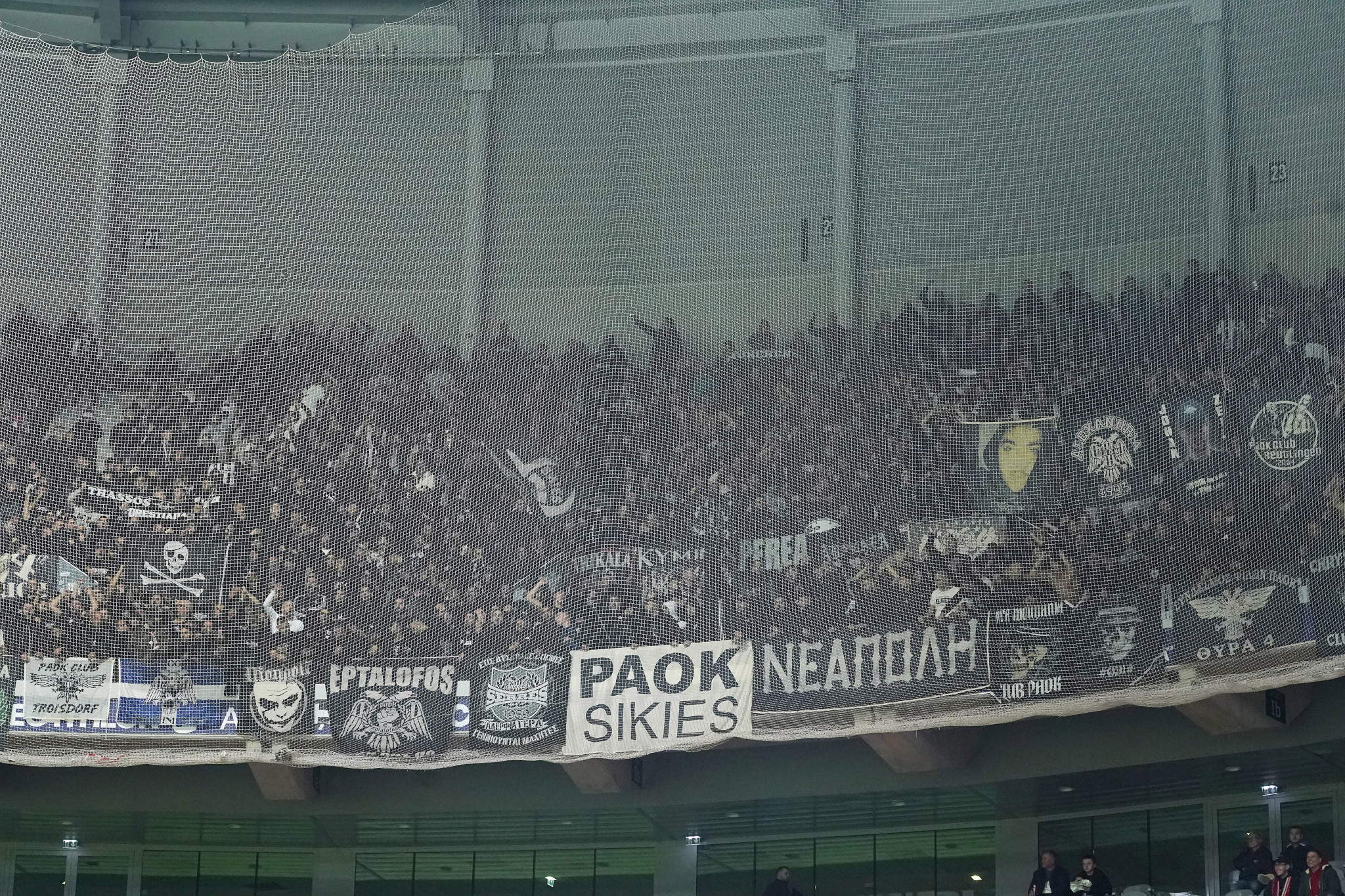 Αγώνας υψηλού κινδύνου για επεισόδια το Λυών-ΠΑΟΚ!