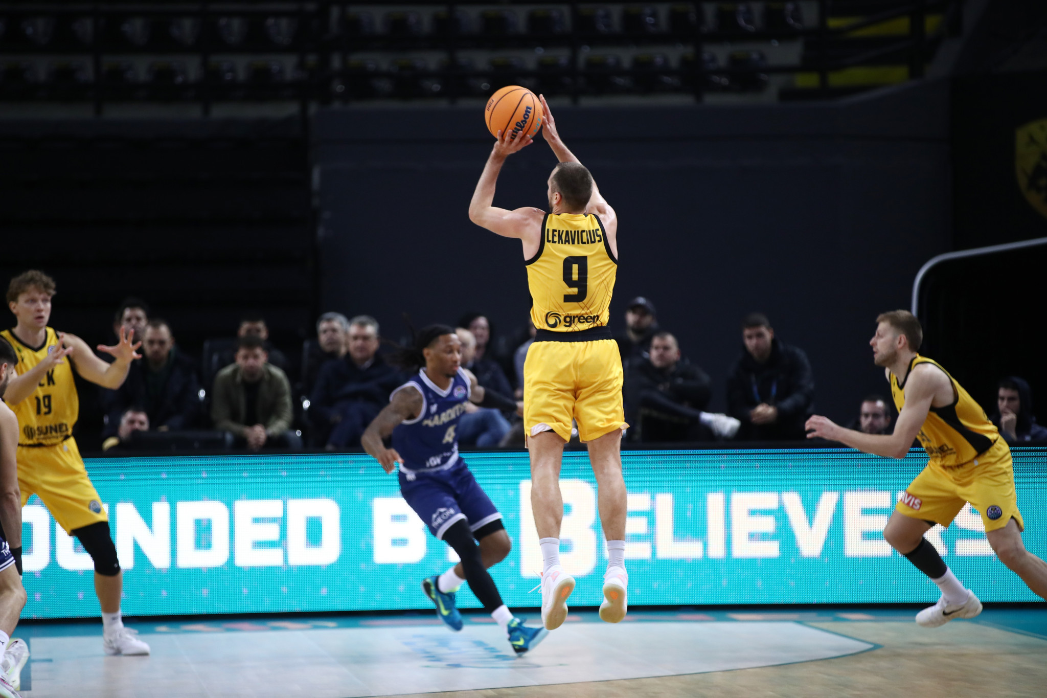 Ο Λεκαβίτσιους φώναξε παρών και οδήγησε την ΑΕΚ στη νίκη