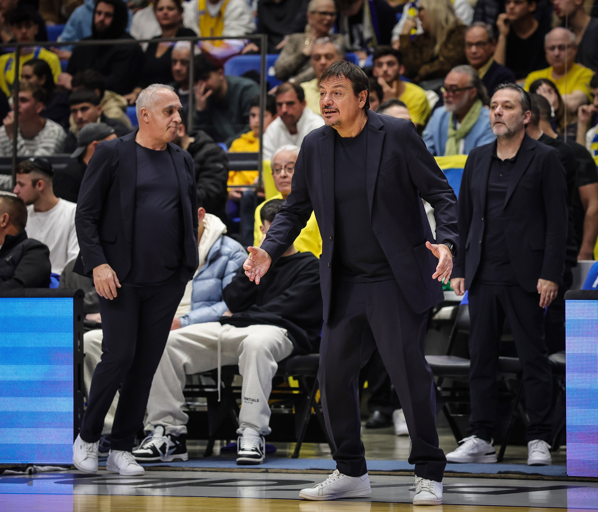 Έξαλλος ο Αταμάν: Πήγε στη γραμματεία για σταματημένο χρονόμετρο και κατέθεσε ένσταση