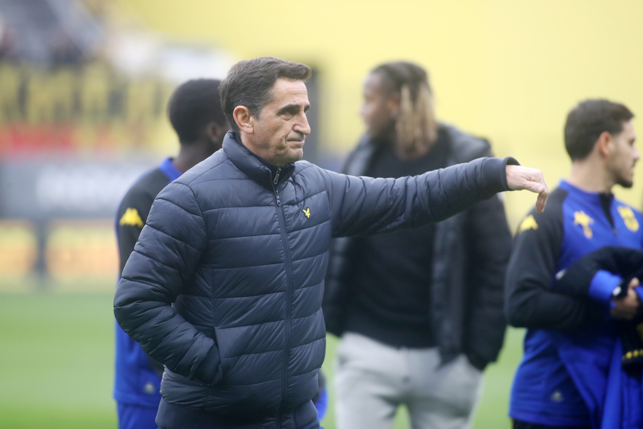 Χιμένεθ: «Απαγορεύεται να είμαστε τόσο αφελείς»