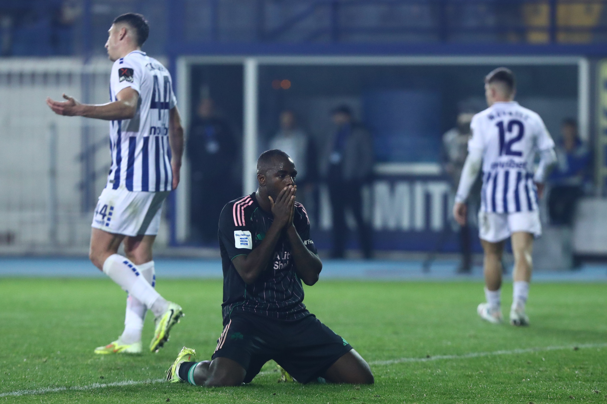 Ο Παναθηναϊκός... εσωτερικού συνεχίζει να τα κάνει «μούσκεμα» και να μη σηκώνει κεφάλι