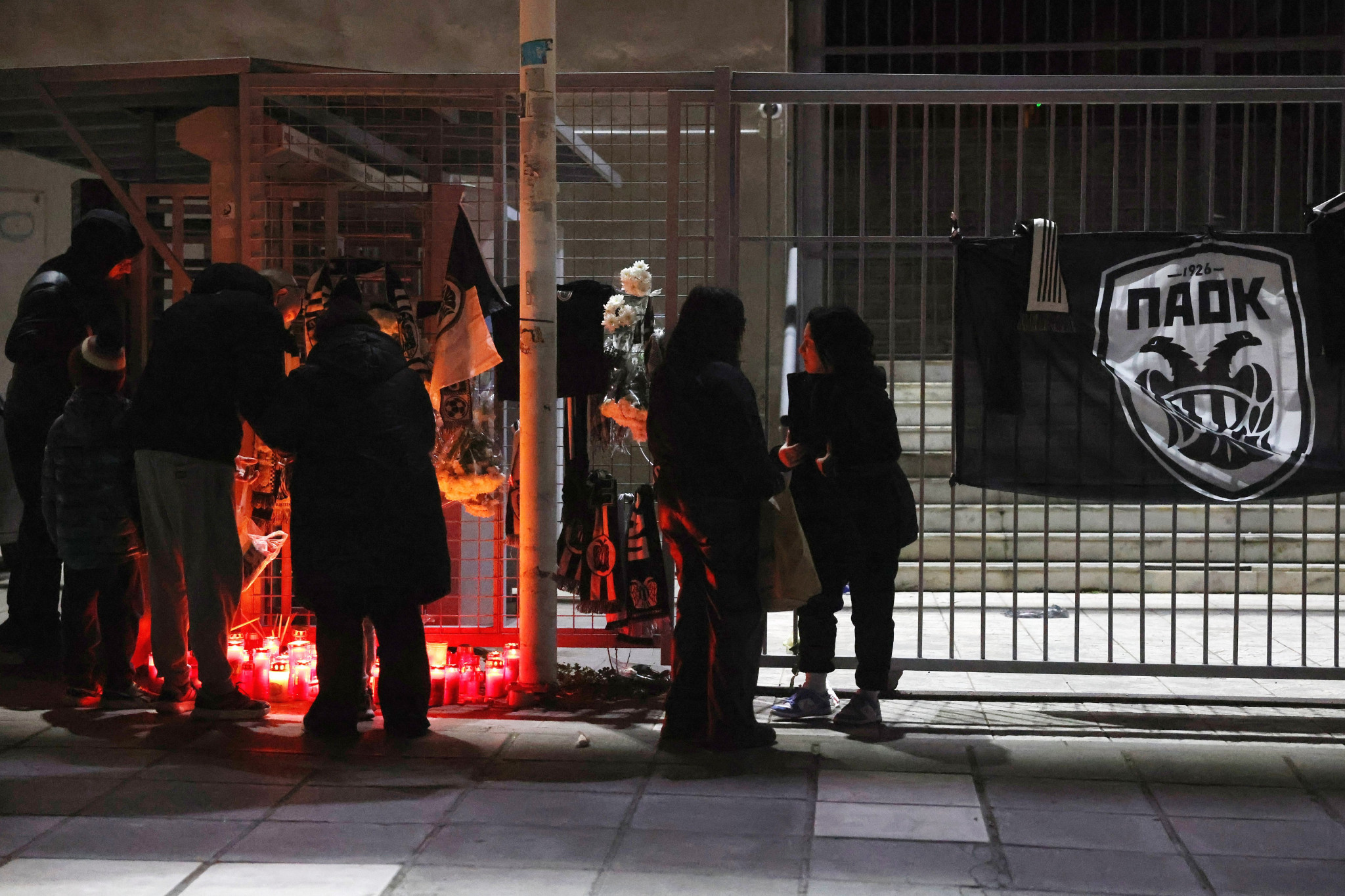 «Μια ανείπωτη τραγωδία»: Τι έγραψαν τα ξένα Μέσα για το τραγικό δυστύχημα με τους οπαδούς του ΠΑΟΚ