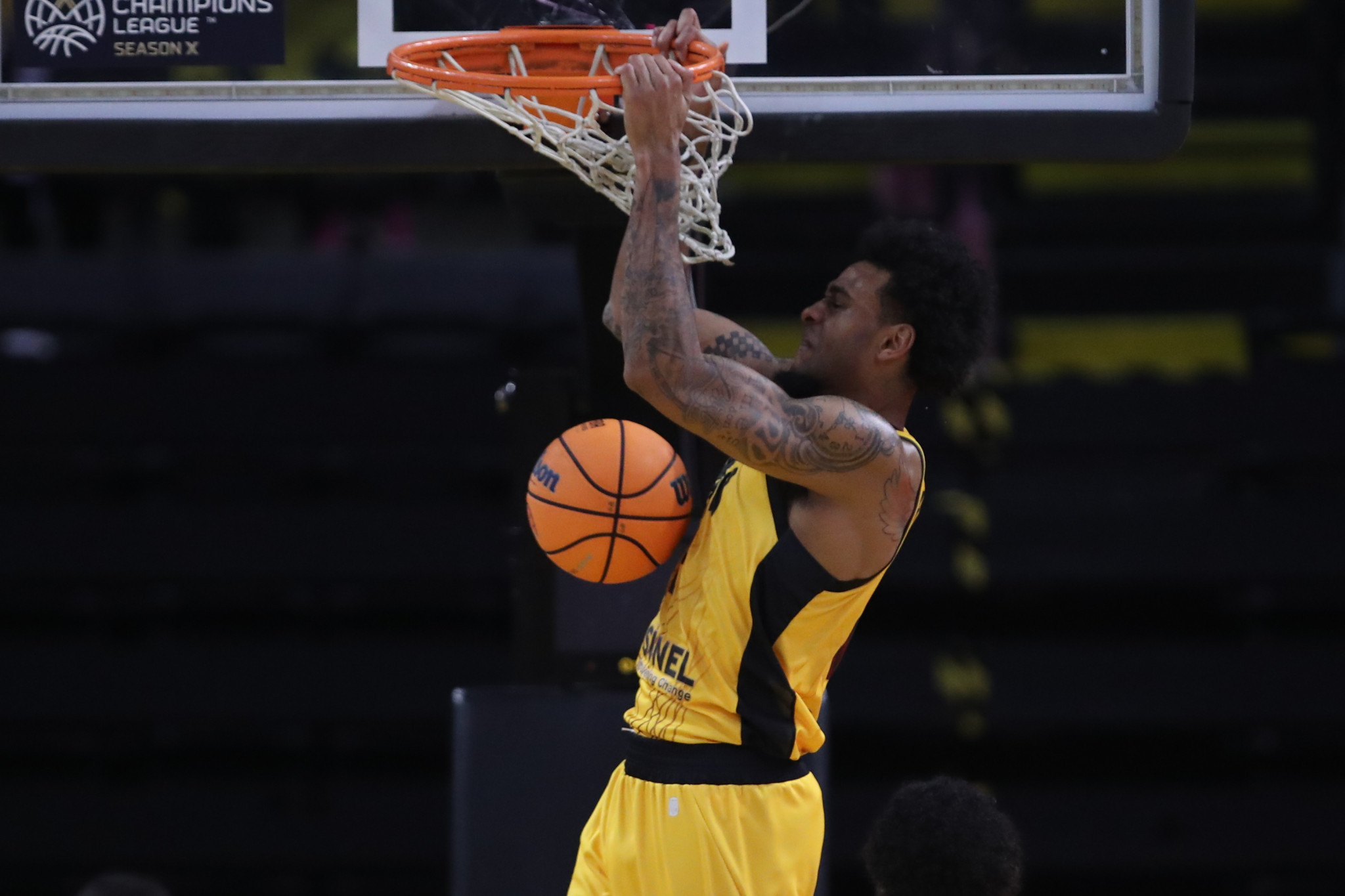 Η ΑΕΚ δήλωσε τον Μπράουν αντί του Αρμς στο πρωτάθλημα της Stoiximan GBL