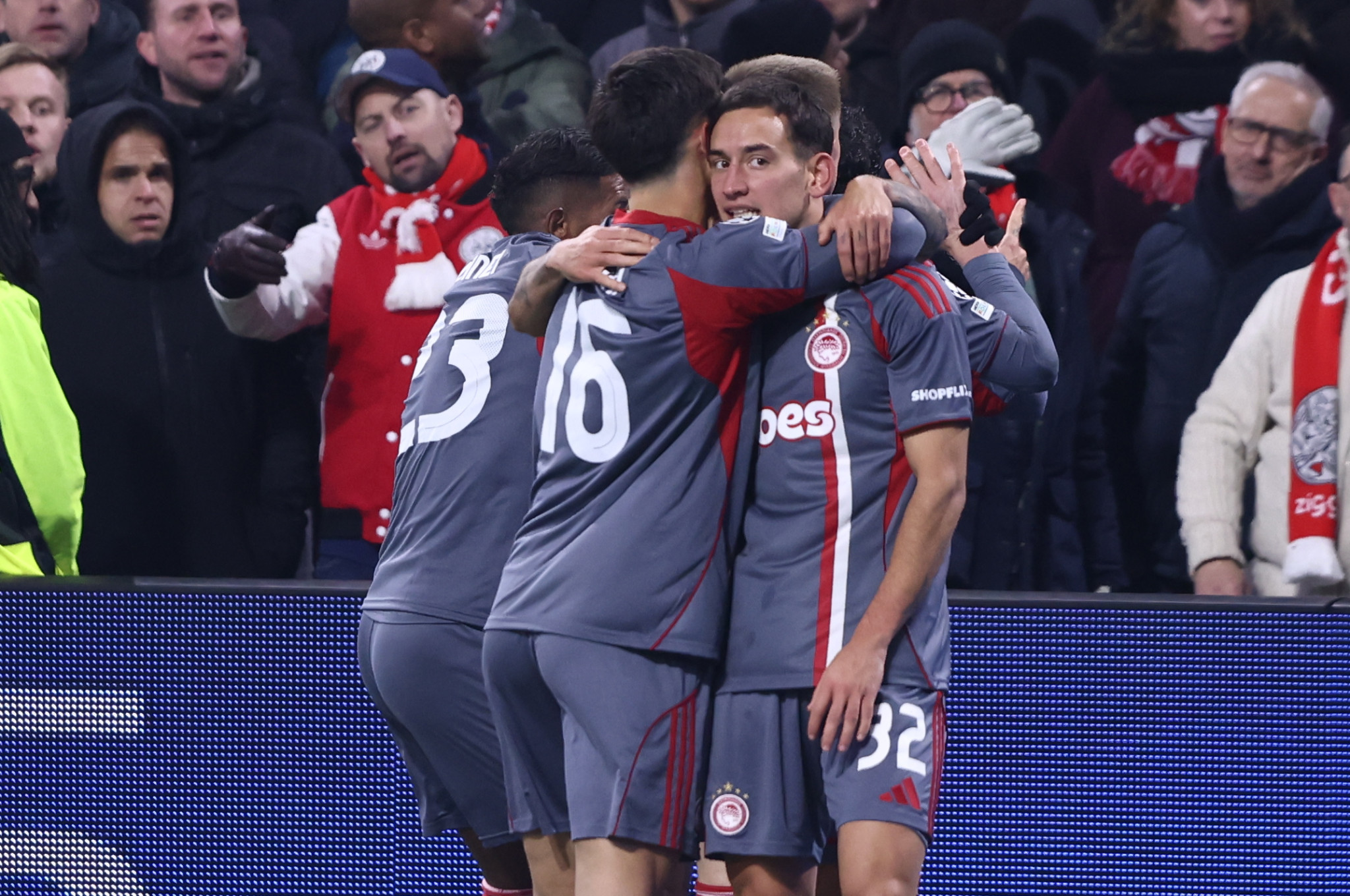 Τα highlights από το τεράστιο διπλό πρόκρισης του Ολυμπιακού κόντρα στον Άγιαξ (video)