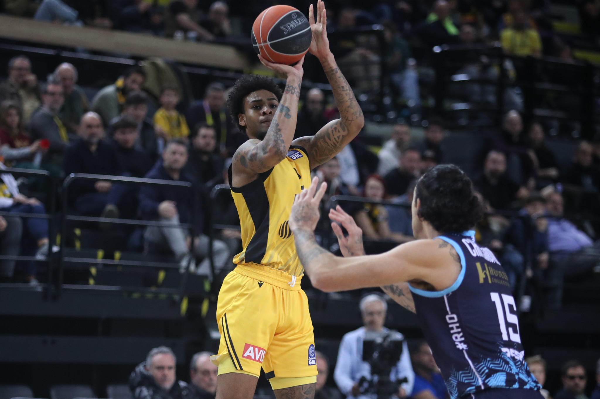 Ο Γκρεγκ Μπράουν στο Athletiko: «Το παιχνίδι μου αρχίζει από την άμυνα, θα βοηθήσει πολύ ο Νάναλι»