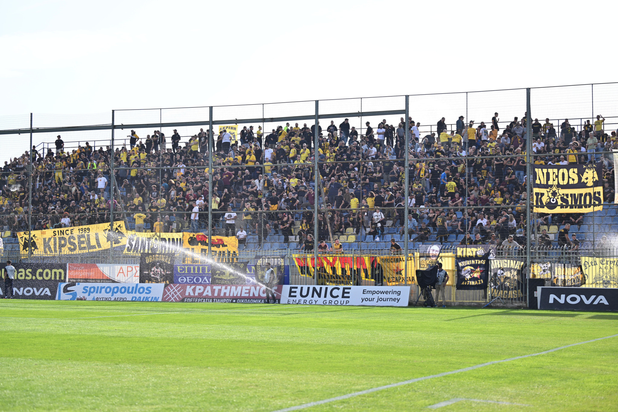 Πάνω από 2.000 οπαδοί της ΑΕΚ στην Τρίπολη για το ματς με τον Αστέρα AKTOR