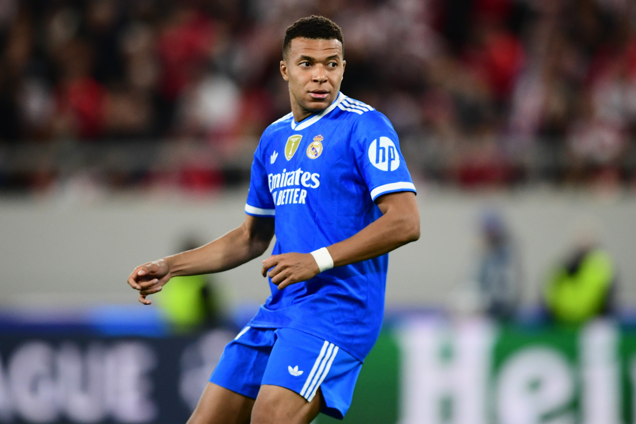 Εμπαπέ: «Δεν αξίζαμε να μπούμε οκτάδα - Η Μπενφίκα έπαιζε για την νίκη εμείς όχι»