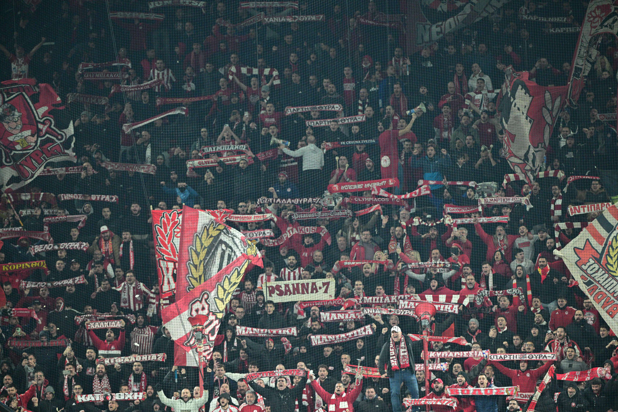 Τρέλα για το Άμστερνταμ: Πάνω από 10.000 οι αιτήσεις των φίλων του Ολυμπιακού!