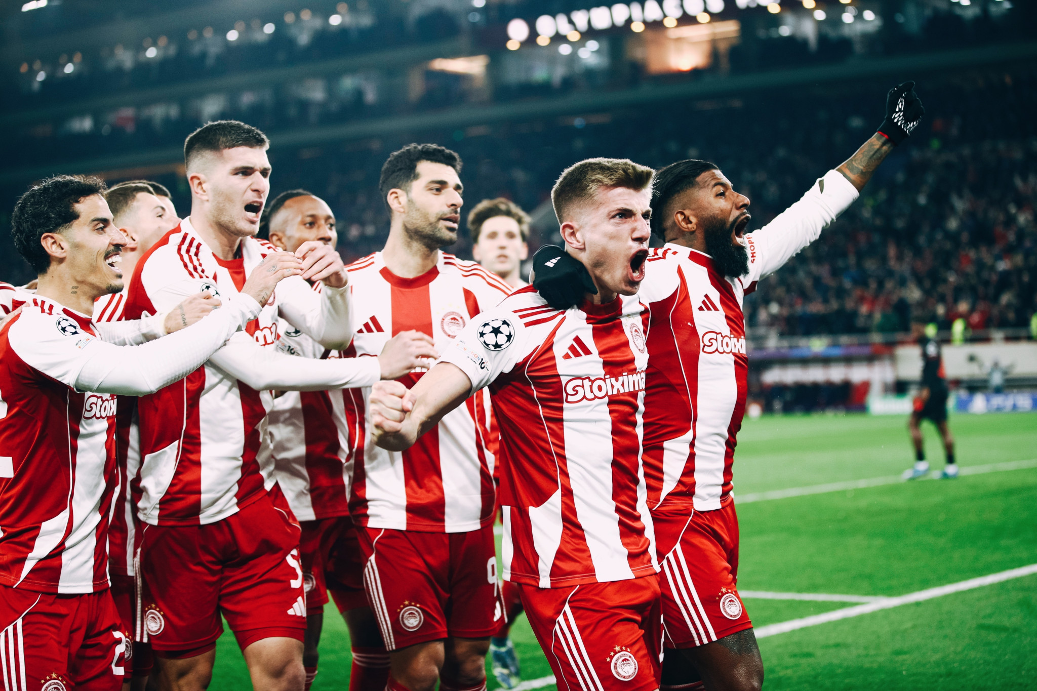 Ύμνοι για τον Ολυμπιακό στην Ολλανδία: «Ο Θρύλος που διεκδικεί την ευρωπαϊκή καταξίωση»