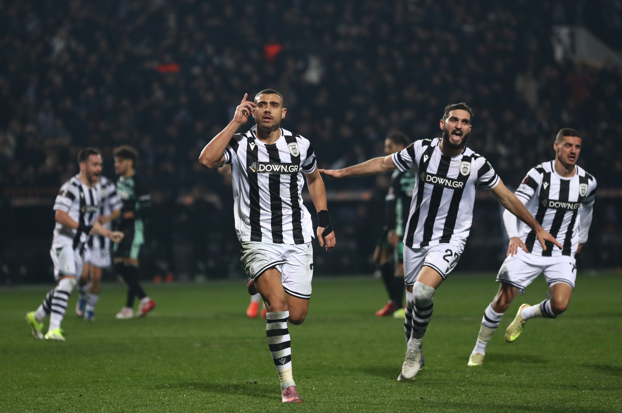 Μαγικός ΠΑΟΚ, έλιωσε την Μπέτις στην «καυτή» Τούμπα και βλέπει 8άδα!