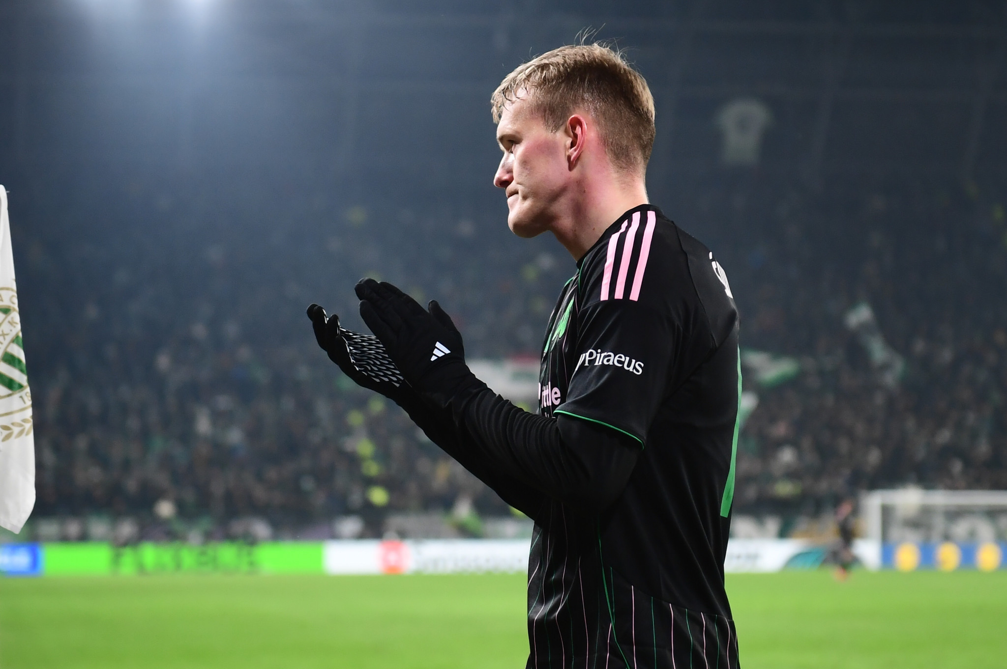 Χωρίς Σφιντέρσκι κόντρα στη Ρόμα ο Παναθηναϊκός - Μόνο με Πάντοβιτς διαθέσιμο φορ