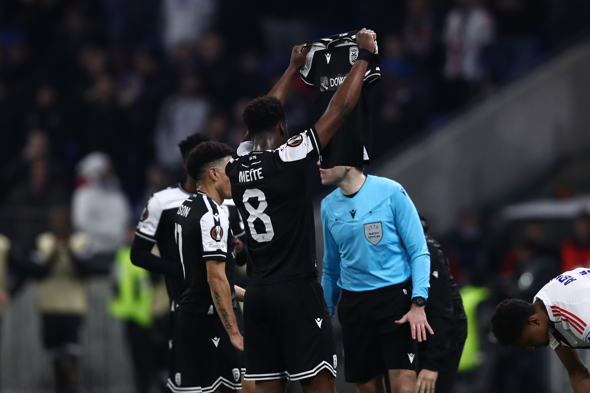 Ο ΠΑΟΚ ισοφάρισε με τον Μεϊτέ που δεν πανηγύρισε και ύψωσε τη φανέλα με το «12» (video)