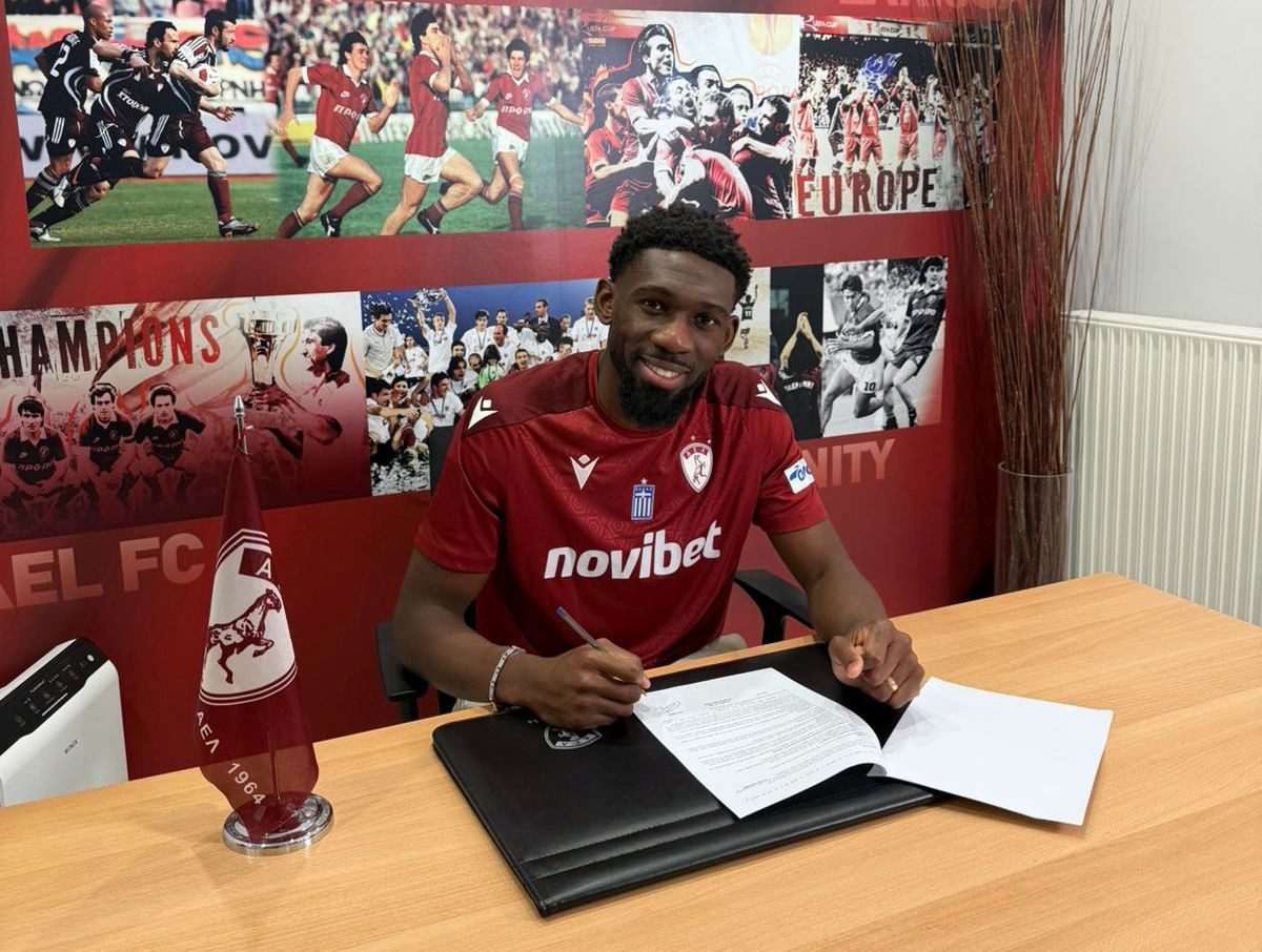 Μπήκαν οι υπογραφές με Μπατουμπινσικά στην ΑΕΛ Novibet (video)