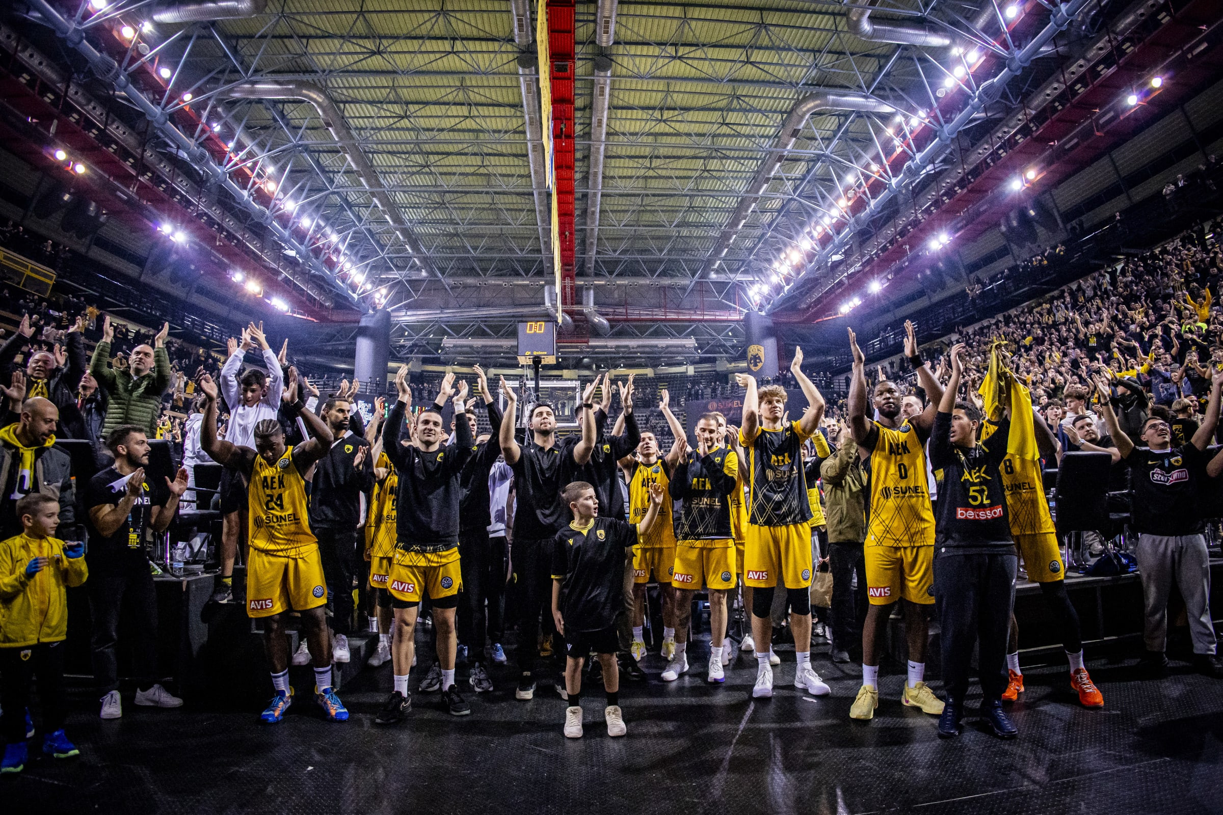 Ομάδα που δεν την λυγίζει τίποτα...