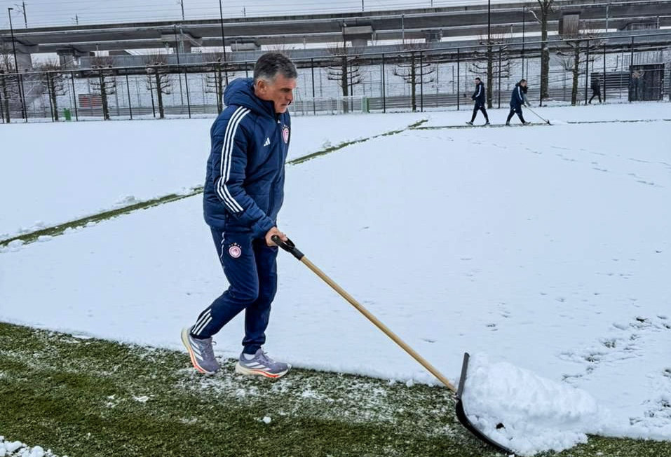 Αποθέωσε τον Μεντιλίμπαρ η Marca: «Επιβεβαιώνει ότι είναι Θεός στον Ολυμπιακό»