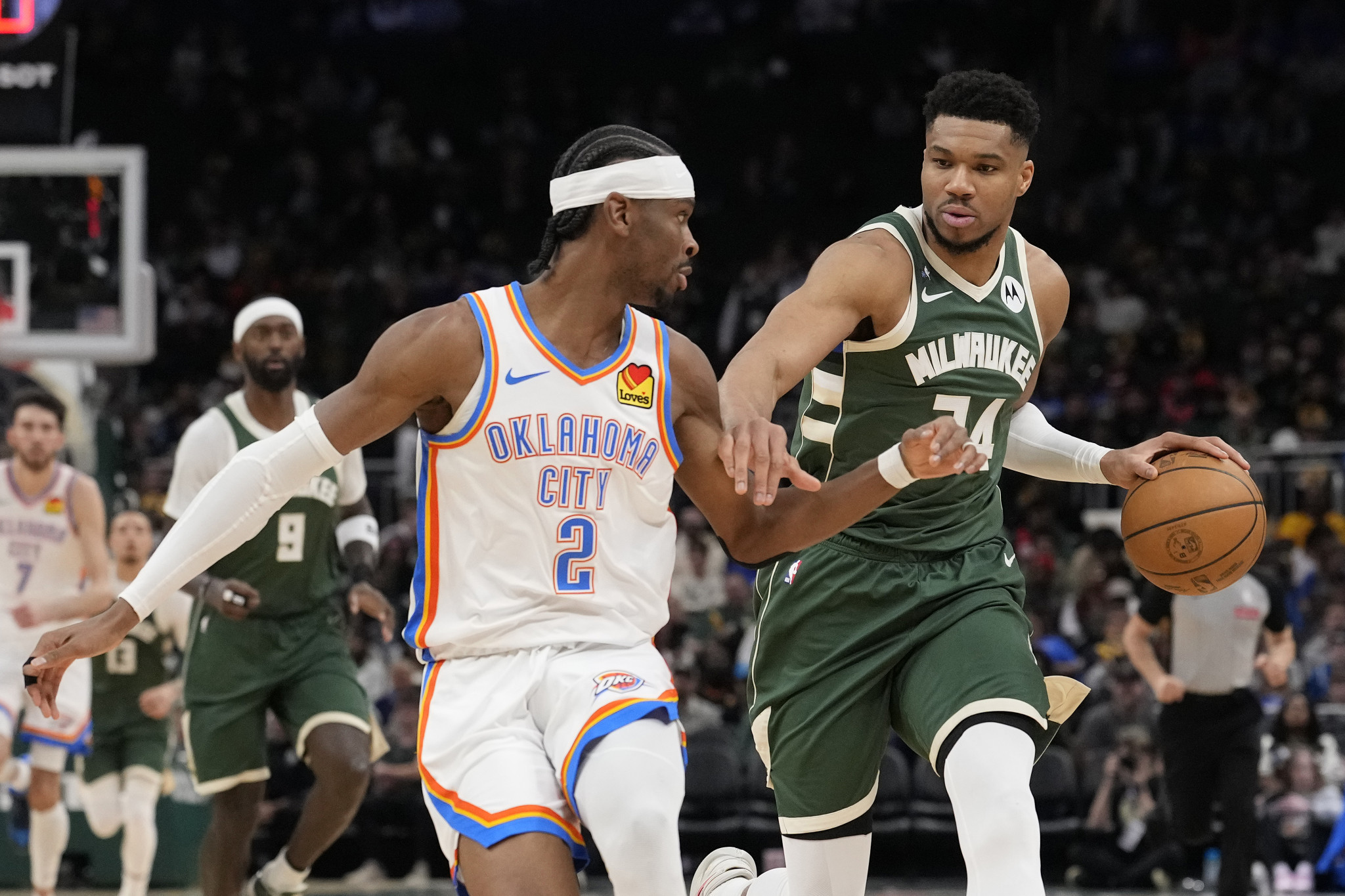 Οι Μπακς υποτάχθηκαν στους Θάντερ, παρά το double double του Γιάννη