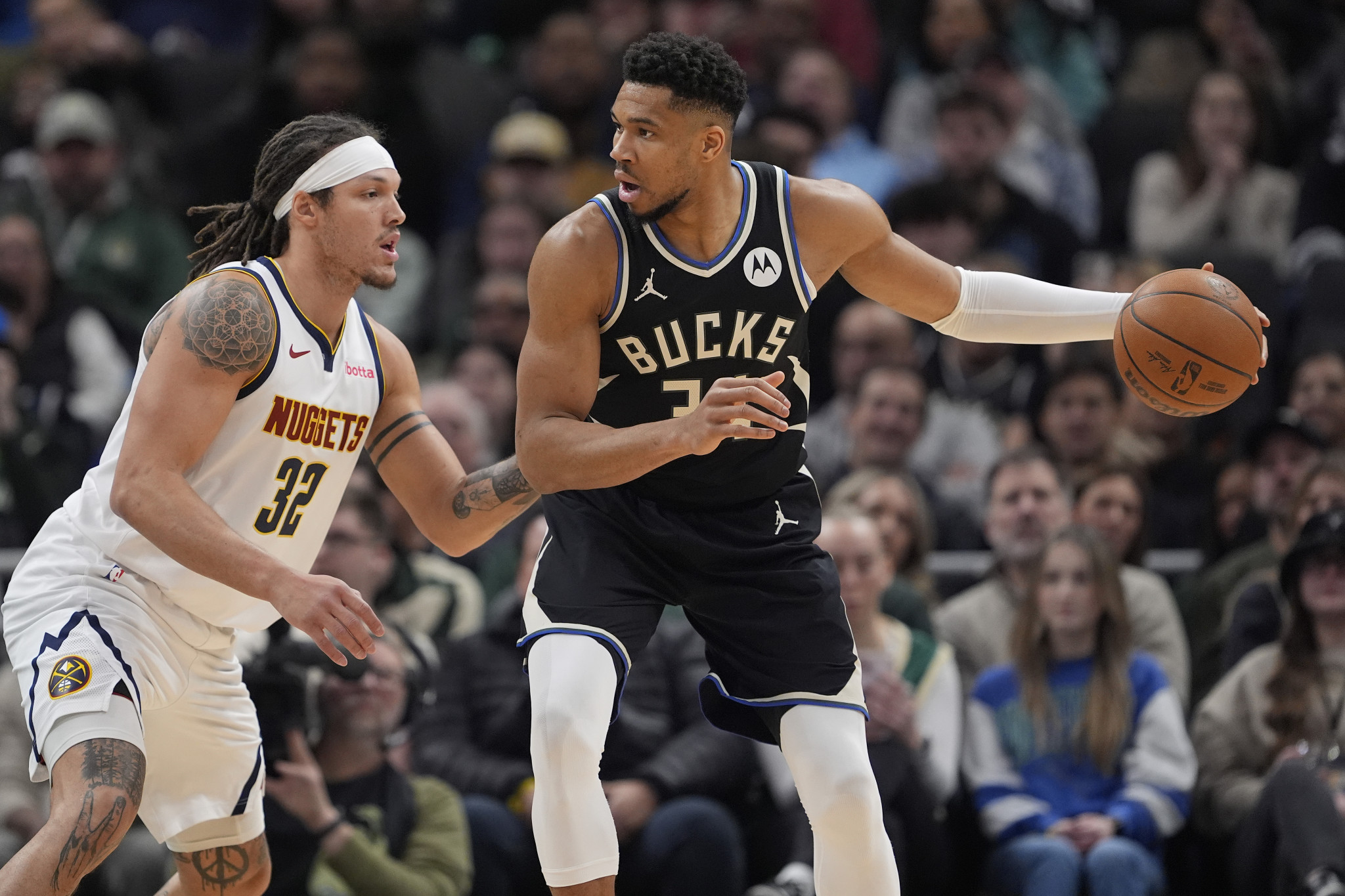 Υπερπροσπάθεια, αλλά ήττα για τους Μπακς απέναντι στους Ναγκετς