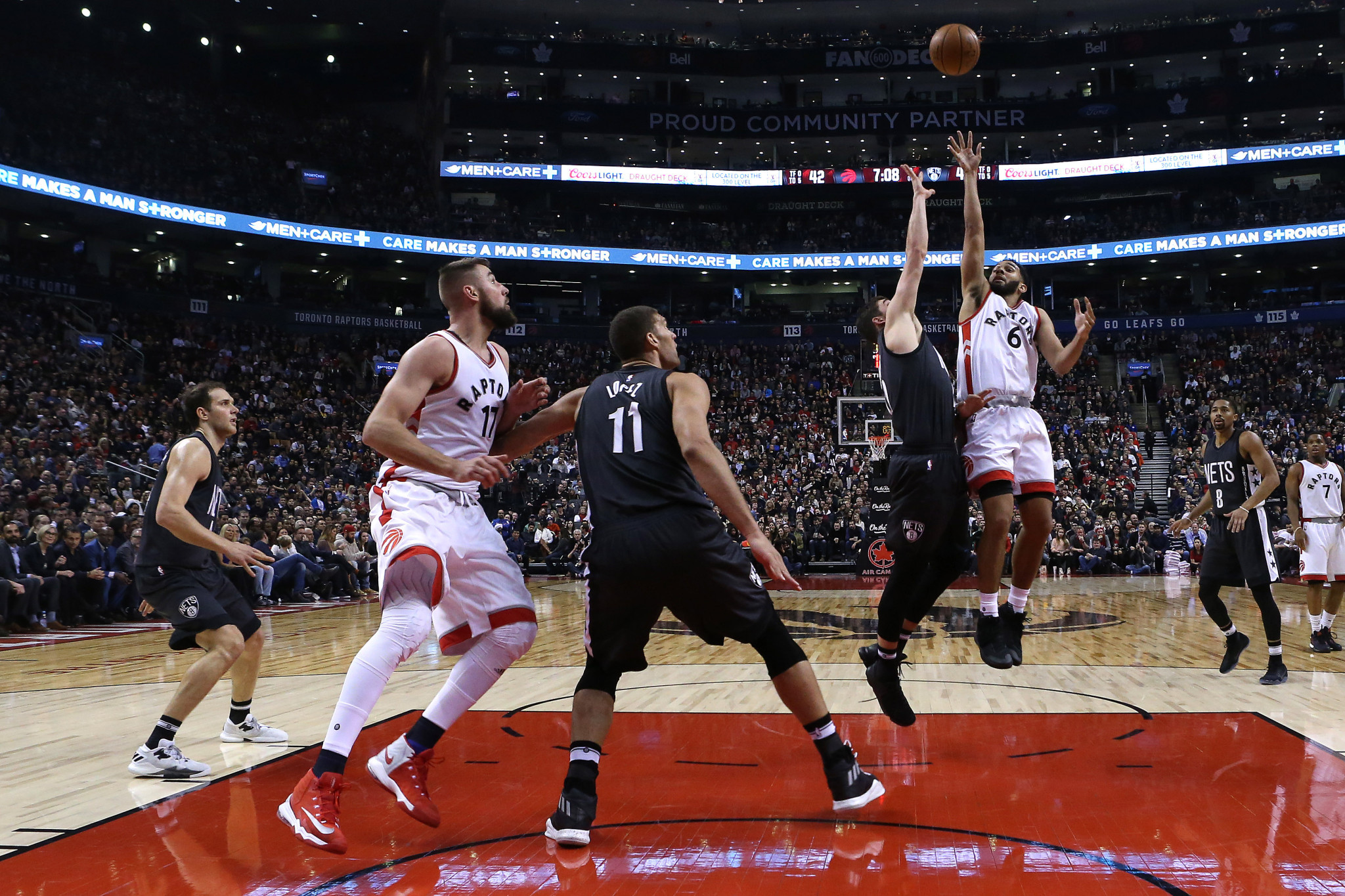 Η χρονιά που ο Κόρι Τζόζεφ πήρε το πρωτάθλημα στο ΝΒΑ και το ρεκόρ καριέρας του (video)