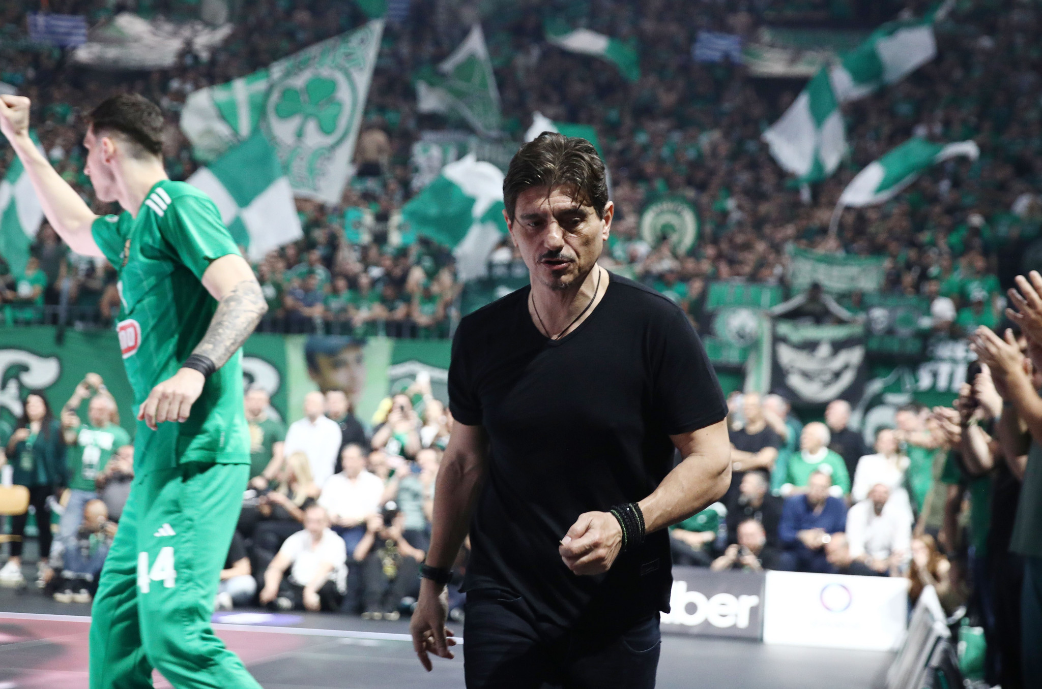 Νέα απάντηση Γιαννακόπουλου σε Αγγελόπουλους