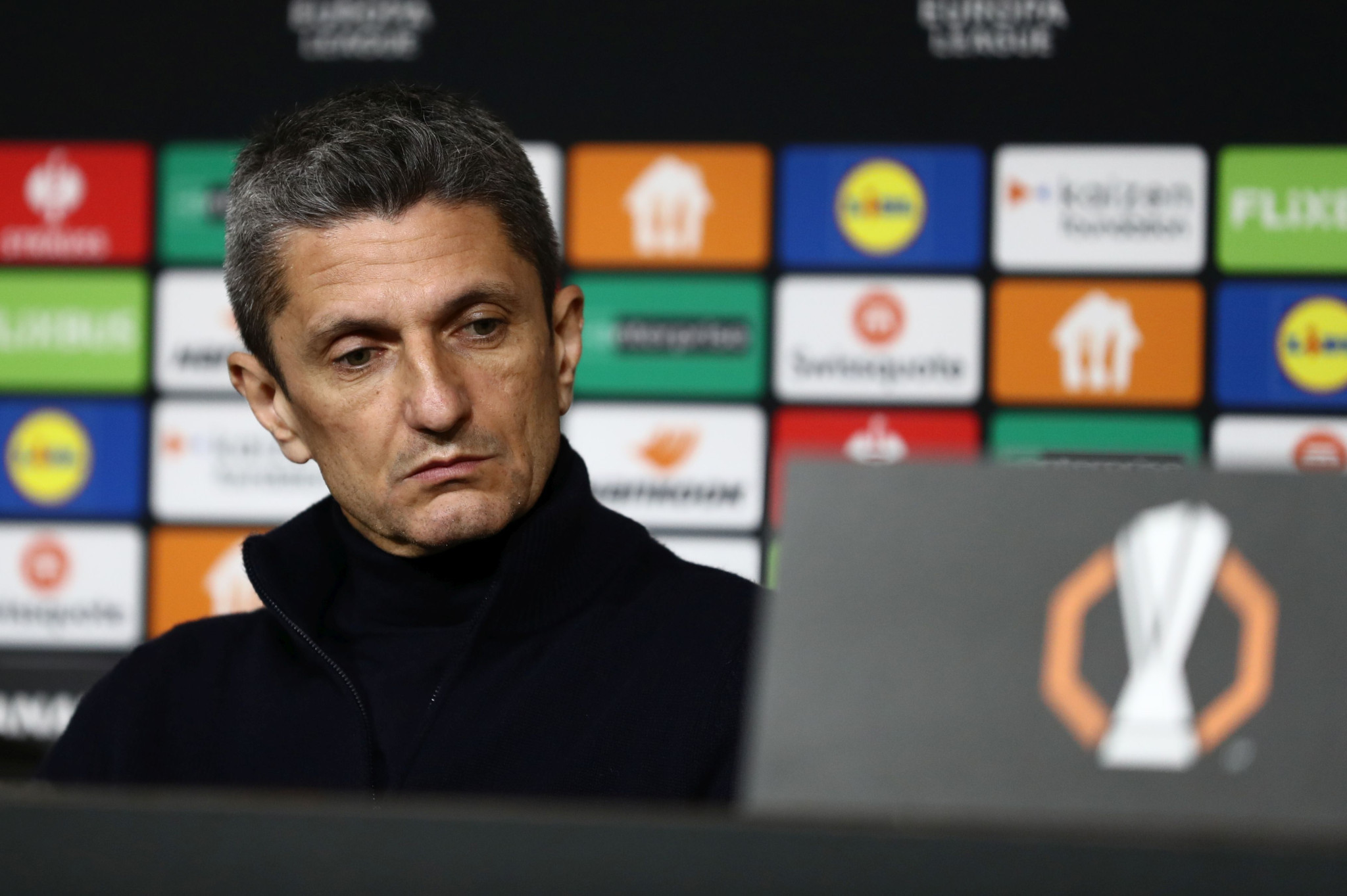 Λουτσέσκου: «Να παίξουμε και γι' αυτά τα παιδιά»