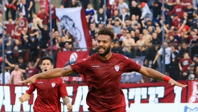 Στην Ελλάς Σύρου και επίσημα ο Όγκμποε