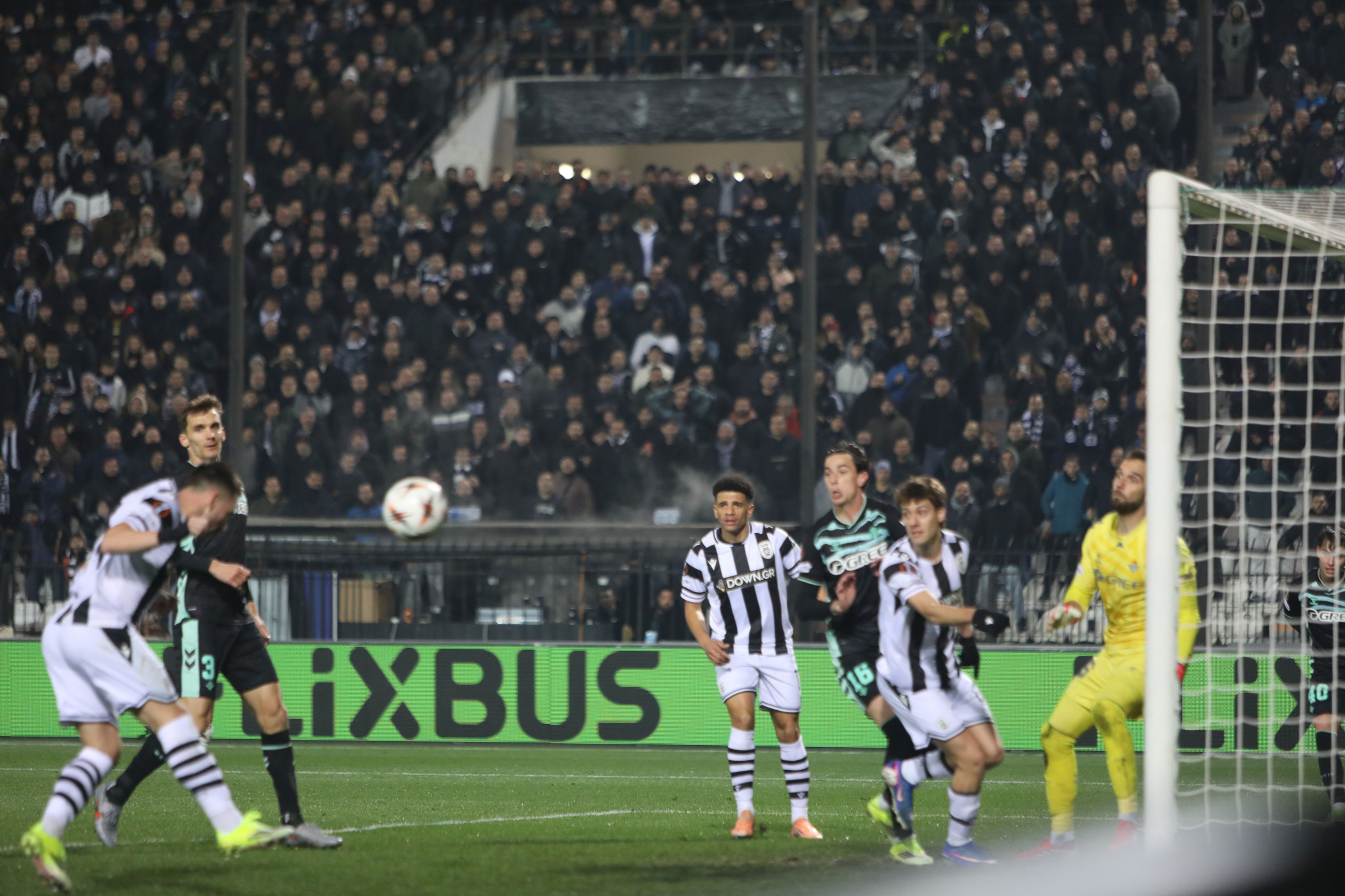 Ο ΠΑΟΚ «έκρυψε» τη μπάλα και ο Ζίβκοβιτς άνοιξε το σκορ κόντρα στη Μπέτις! (video)